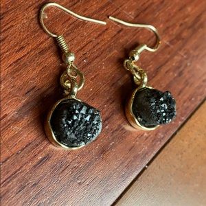 NWOT black druzy earrings